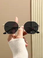 Retro Stylish Sunglasses  - Fashionable & UV Protection Shades